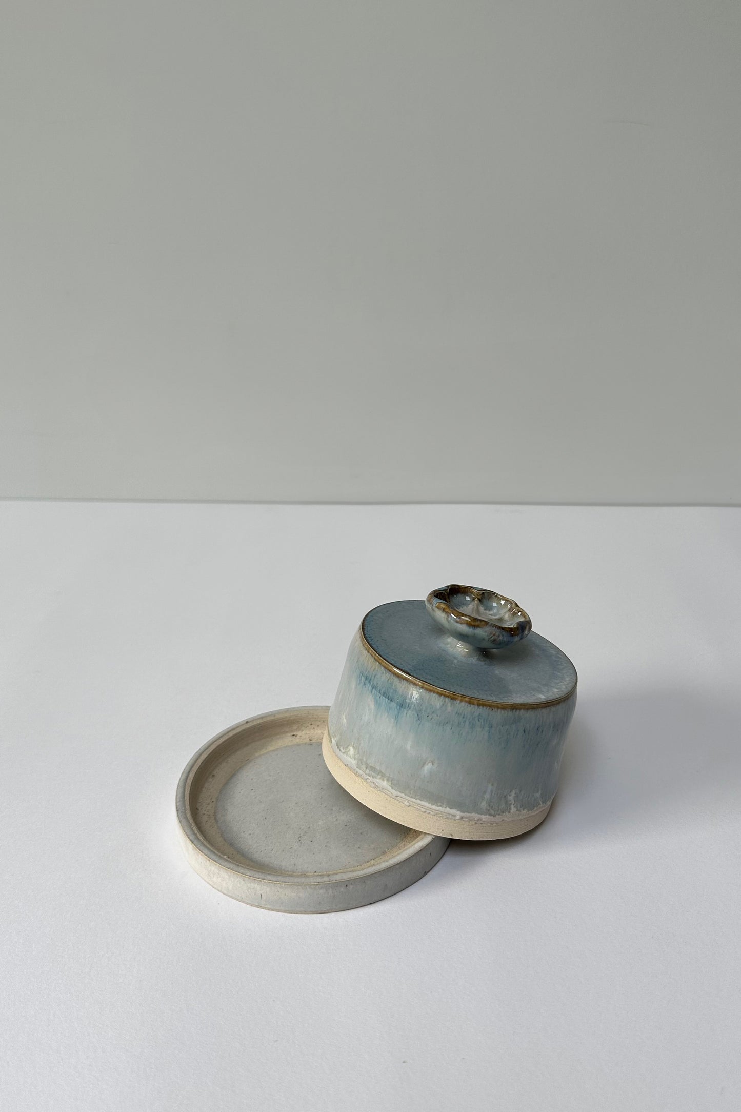 Round Butter Dish