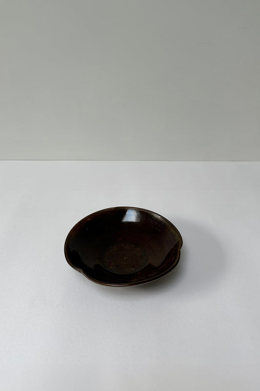 Tenmoku Three-petal Plate