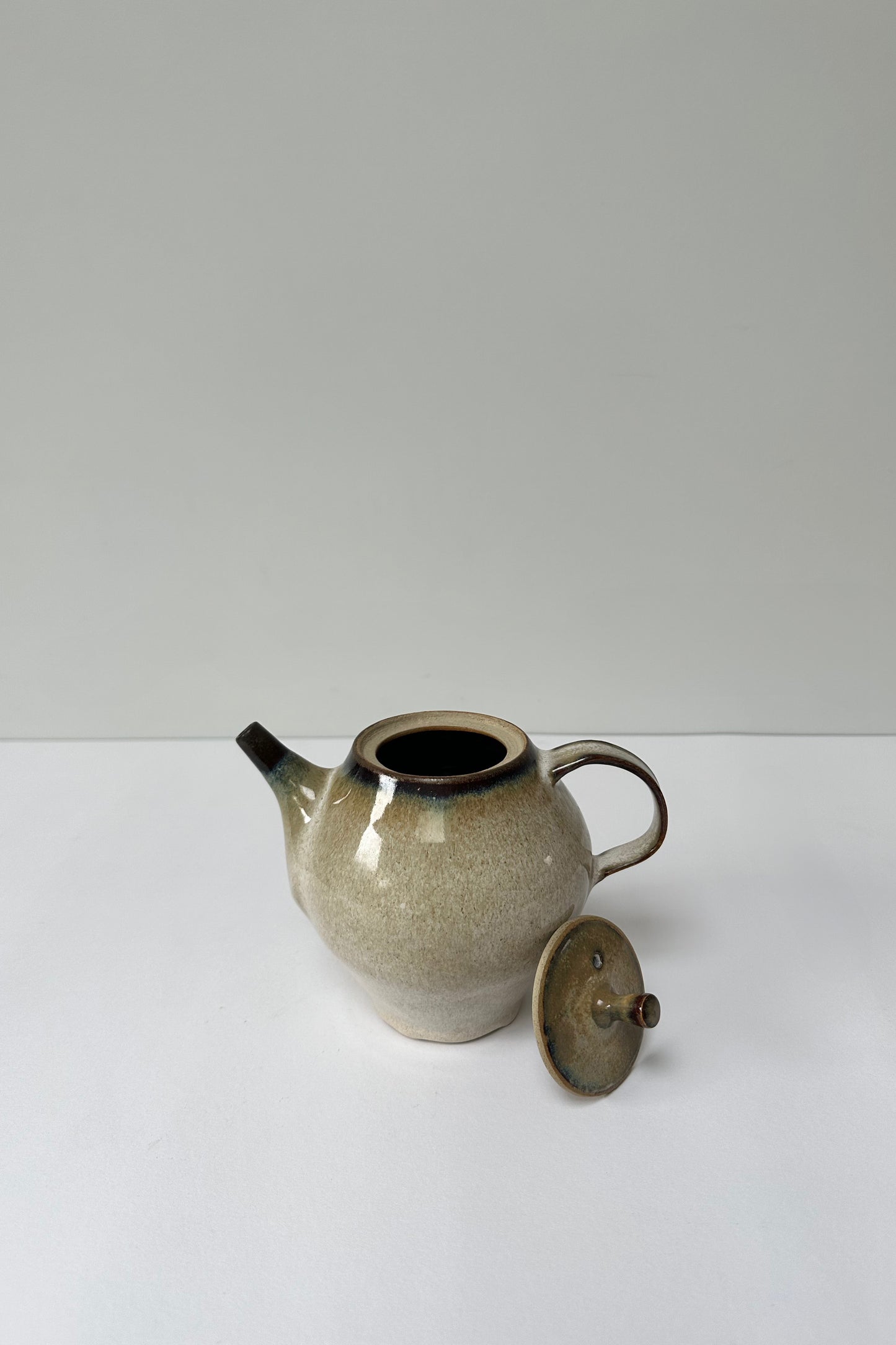 Brown Teapot