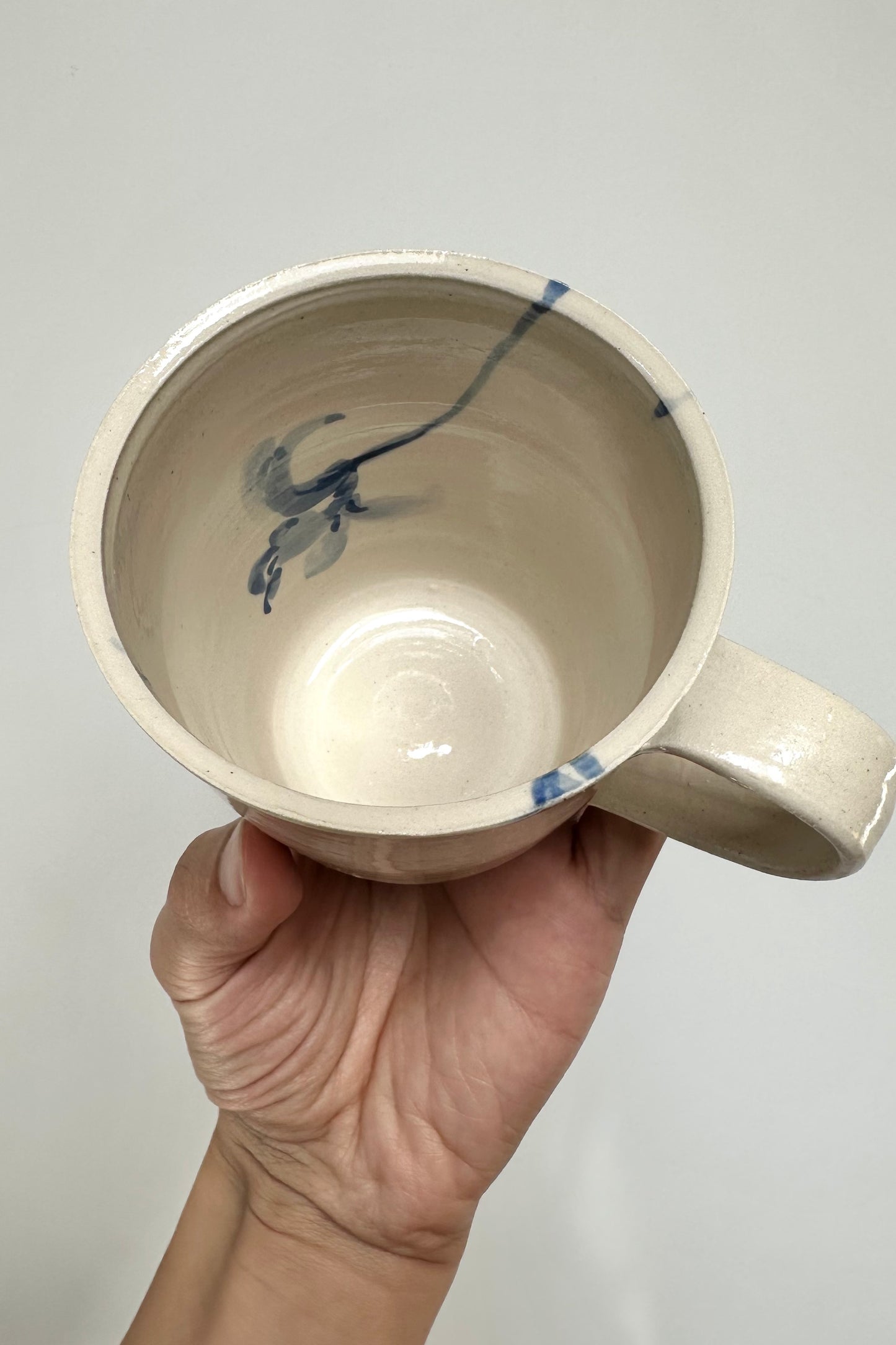 Iris – Hand-Painted Ceramic Mug